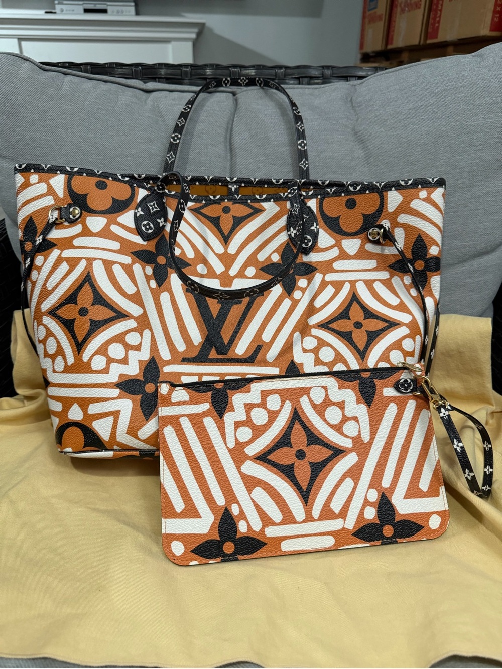 ❌❌❌SOLD❌❌❌ Louis  Vuitton Orange, White & Black Monogram Canvas Tote